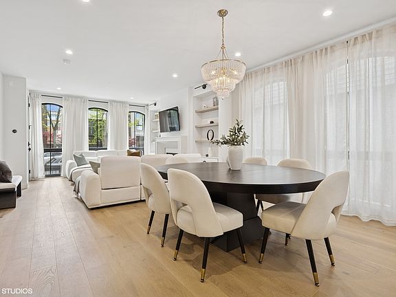 4th image of 1853 N Maud Ave #1