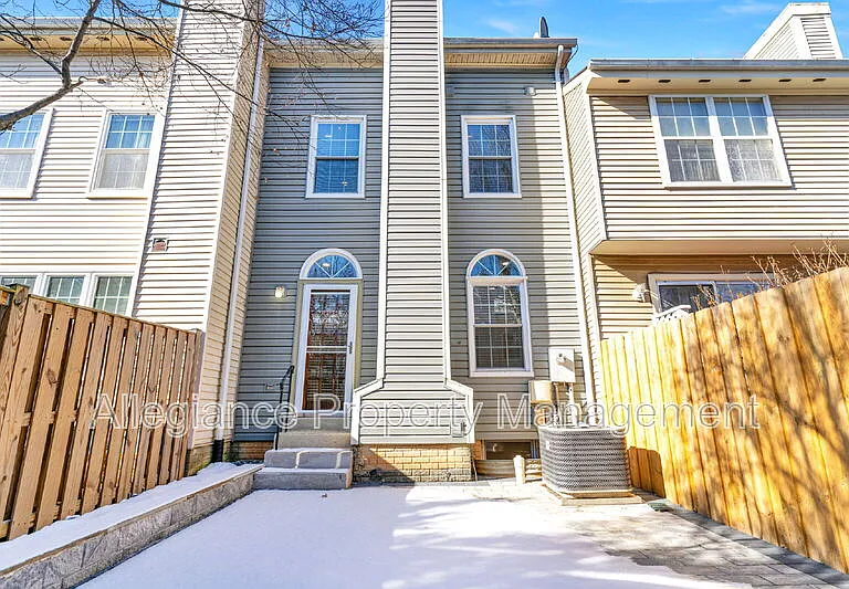 6630 Medinah Ln — Photo 32