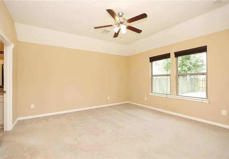 6615 Goldspier St — Photo 18