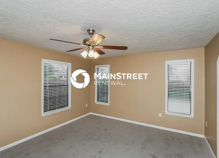 798 Pampas St NW — Photo 5