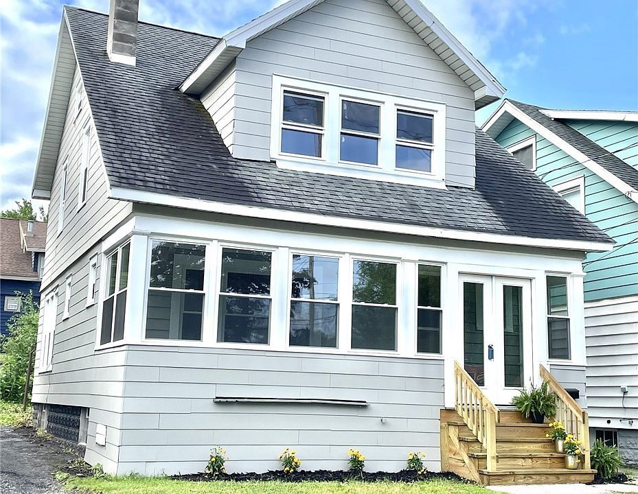 1st image of 567 Bryant Ave