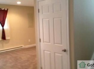 13 Kings Rd, Sicklerville, NJ 08081