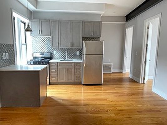 1st image of 324 Montgomery St APT D1