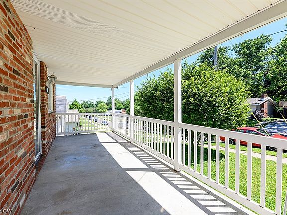 3rd image of 152 Kreiner Ave