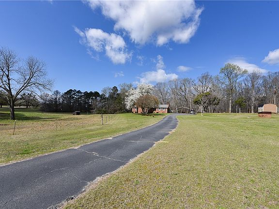 3rd image of 202 Wilton Rd