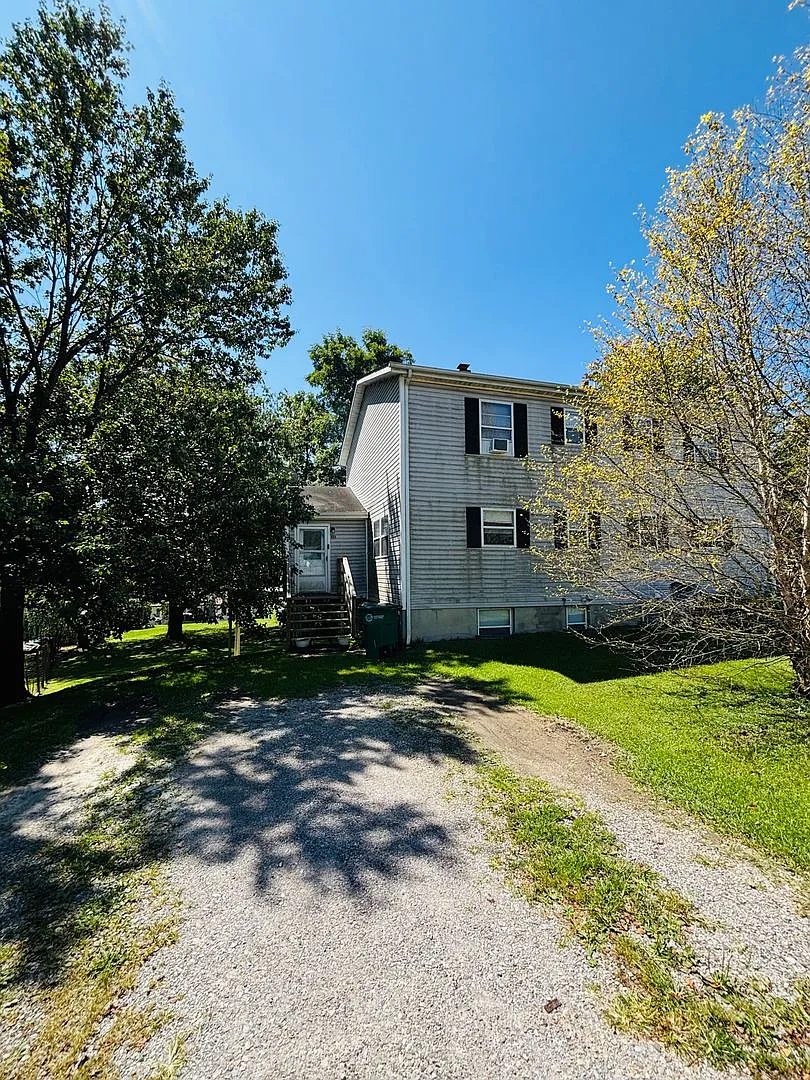 Duplex in Christiansburg — Photo 1