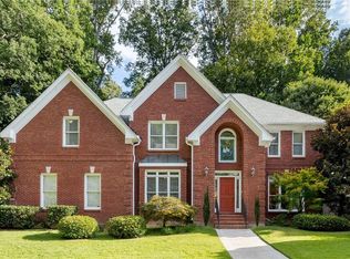 2332 Massey Ln, Decatur, GA 30033