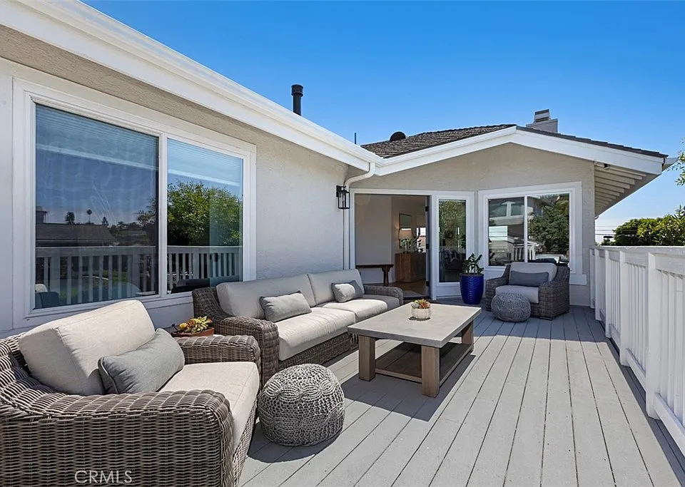 24562 Polaris Dr
