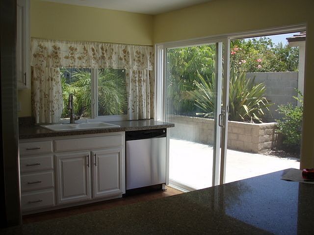 2nd image of 4321 Manzanita