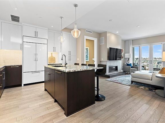 4th image of 155 Steele Street #1013
