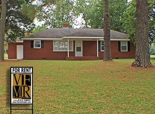 3858 Neuse Rd, Kinston, NC 28501
