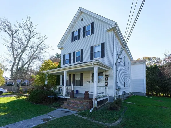 134 Briggs St, Taunton, MA 02780