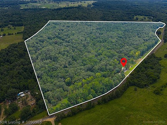 3rd image of 5527 Wire Rd