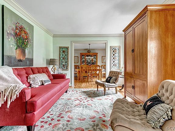 4th image of 8275 Quailfield Ct