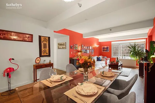 Rented by Sotheby's International Realty | media 23