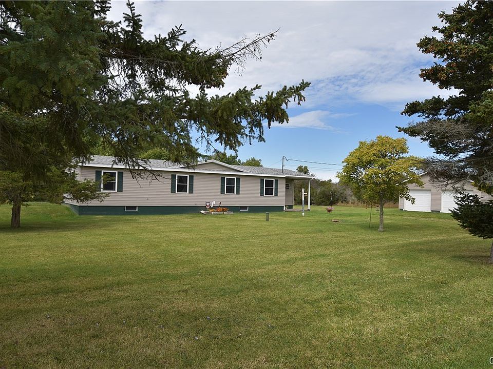28484 Three Mile Point Rd, Chaumont, NY 13622 Zillow