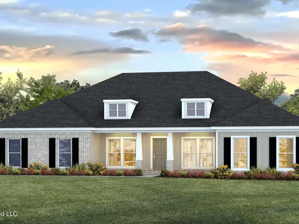 6641 Palm Pointe Dr, Ocean Springs, MS 39564