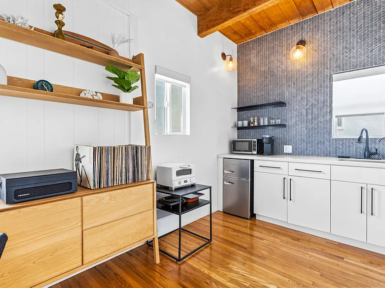 2809 Strandway Adu Bay — Photo 15