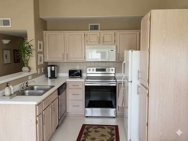 1178 Opal St #201 — Photo 8
