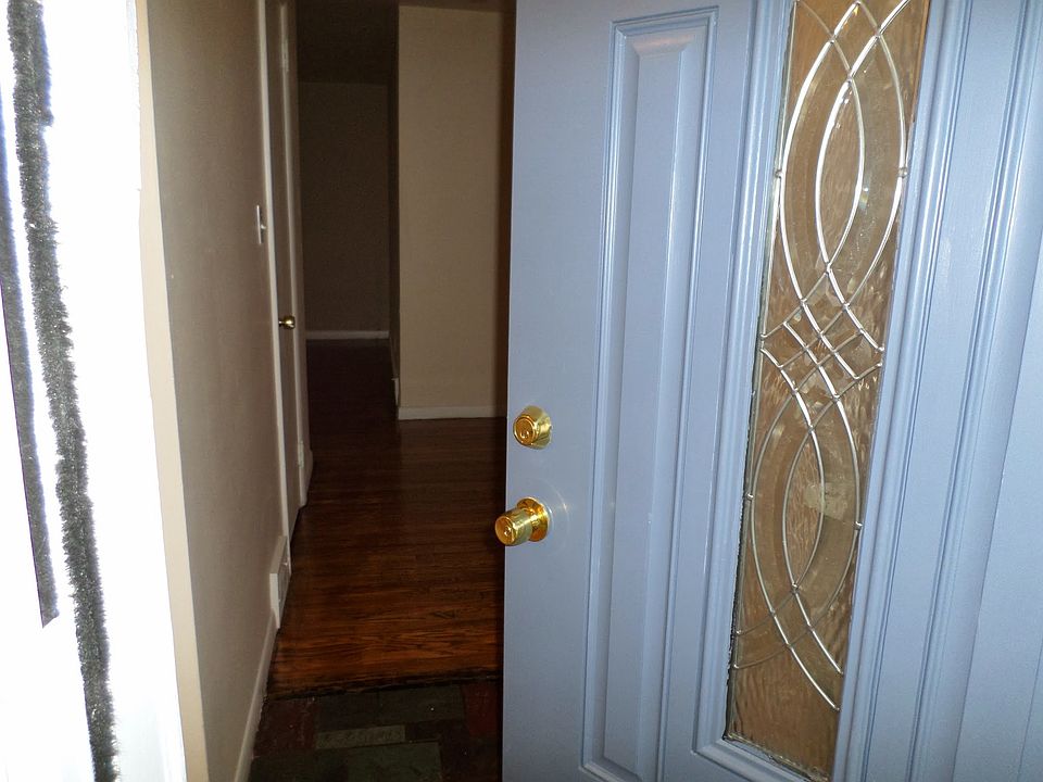 1st image of 267 S Belvoir Blvd