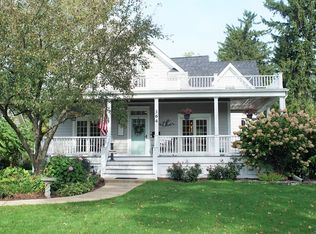 364 Linden St, Glen Ellyn, IL