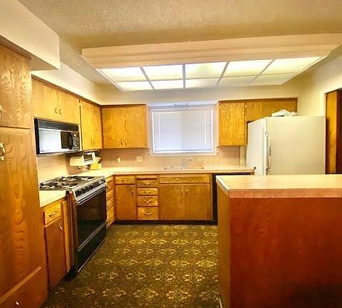 5th image of 612 Danube Dr