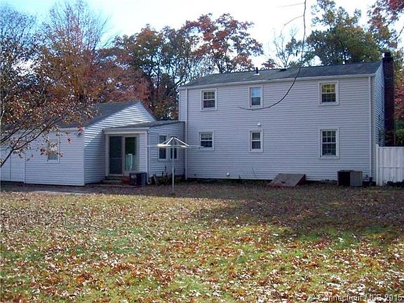 3rd image of 702 Forest St