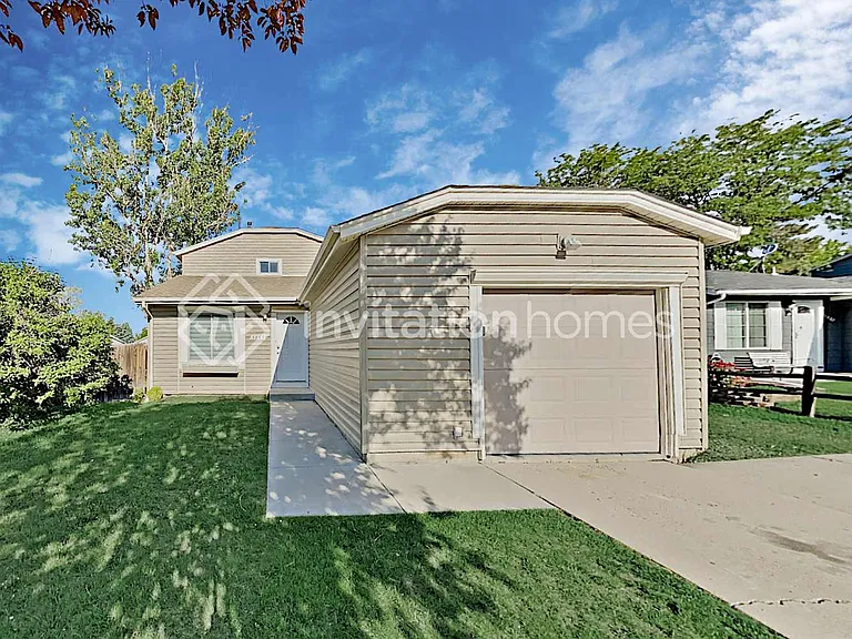 3869 S Uravan St — Photo 1