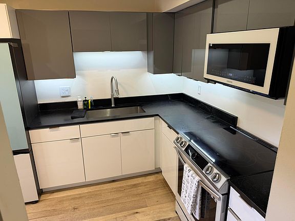 2nd image of 148 Lake Constance Drive #148