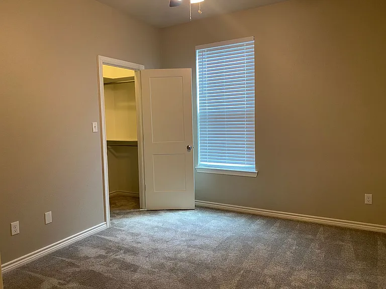 3945 Old Omen Rd — Photo 14