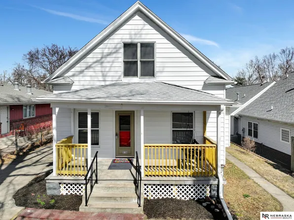 5250 Cooper Ave, Lincoln, NE 68506