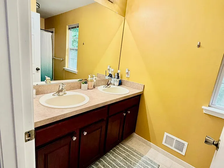 247 Morning Glory Dr — Photo 20