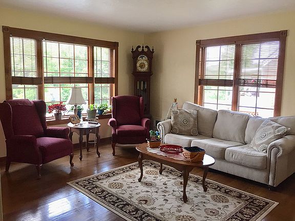 Pella windows & custom trim