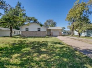 313 N Brunswick Ave, Wichita, KS 67212
