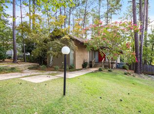 2505 Spring Valley Rd, Fayetteville, NC 28303