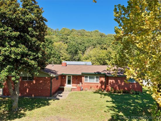 428867 Highway 266, Checotah, OK 74426