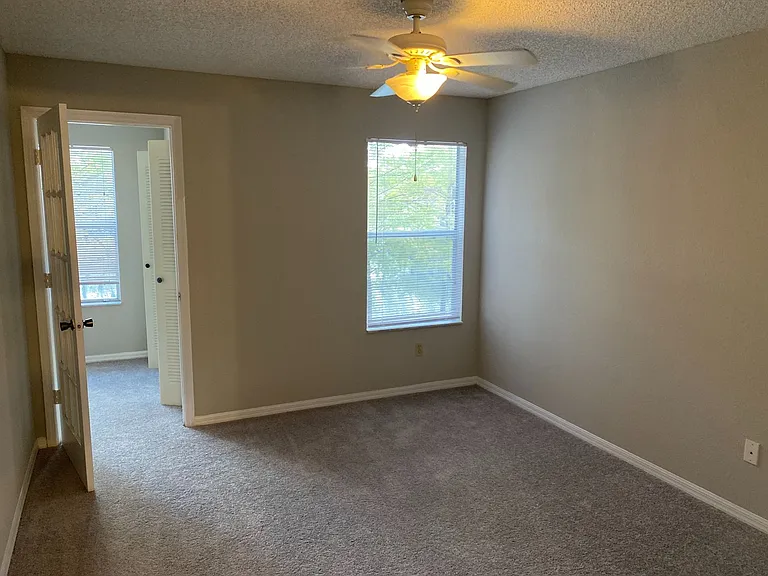 4560 Commander Dr #1323 — Photo 12