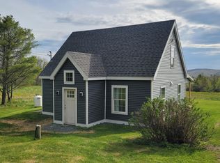 31 Johnson Rd, Dedham, ME 04429