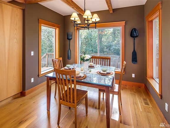 5th image of 4526 Glen Meadows Pl