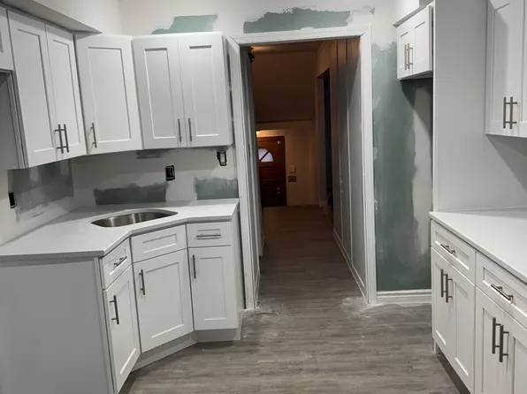 160-58 24th Avenue image 2 of 3