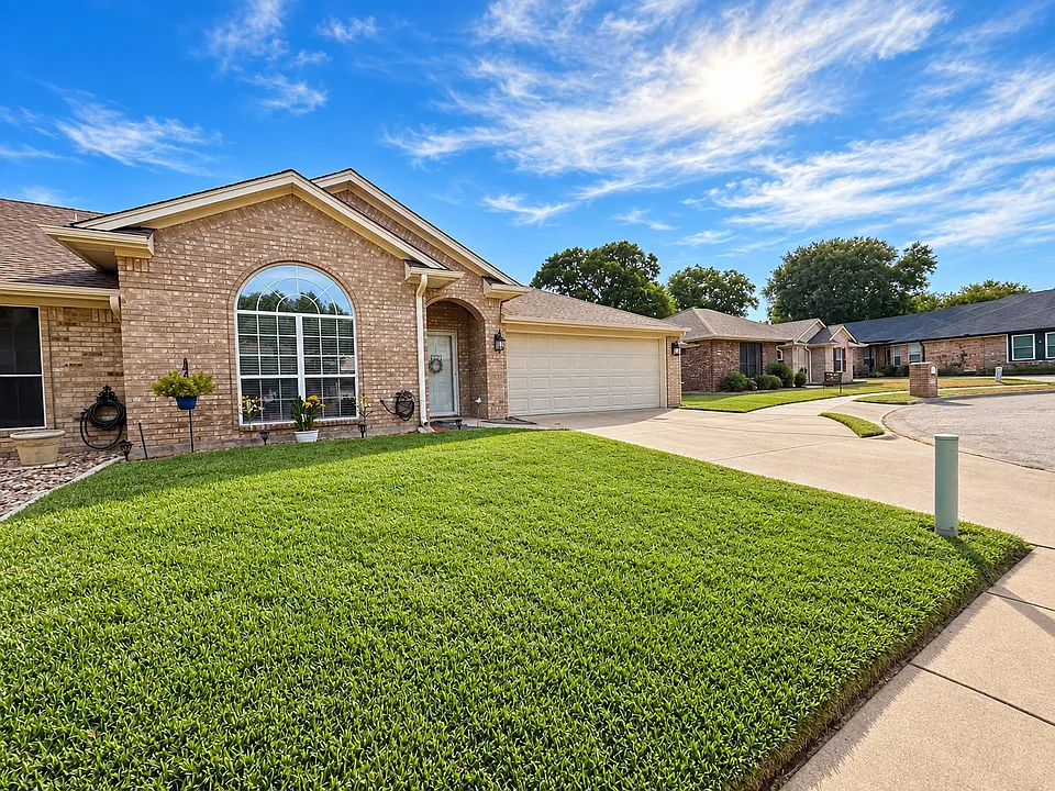 1011 Teresa Ct