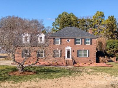 5438 Somerset Ln, Harrisburg, NC, 28075