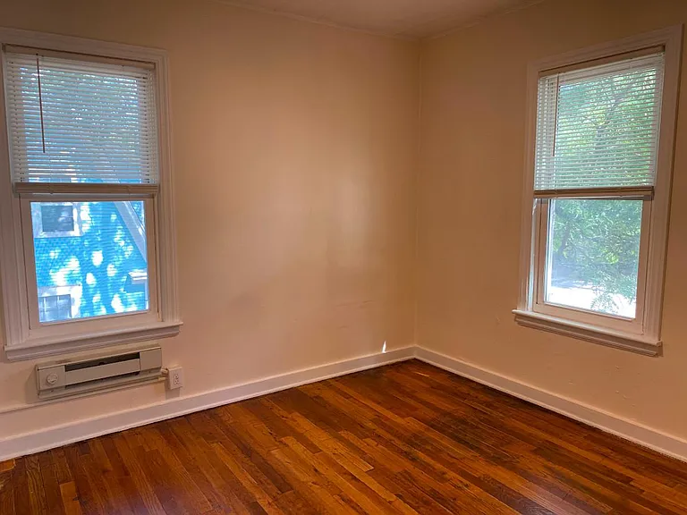 2921 Lincoln Way #4 — Photo 8