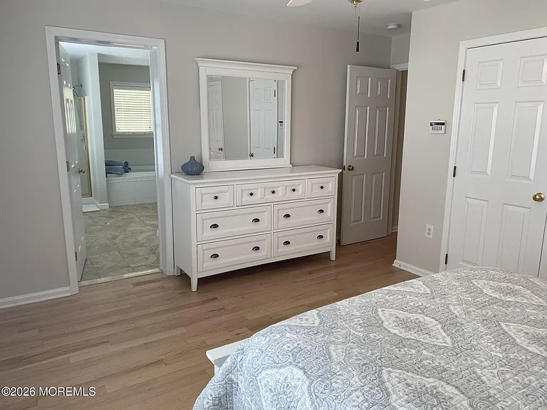 21 Jersey City Ave — Photo 17