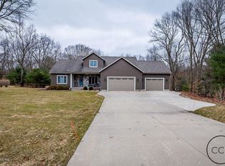 6466 Terravita Dr, Whitehall, MI 49461