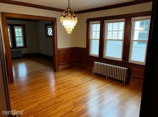 4 Seagrave Rd UNIT 2B, Cambridge, MA 02140