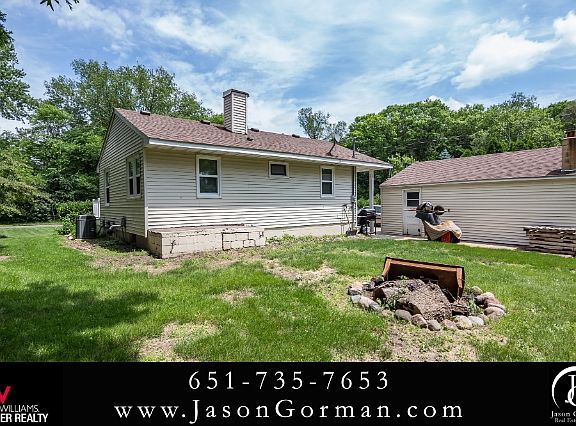 4th image of 2724 Stillwater St