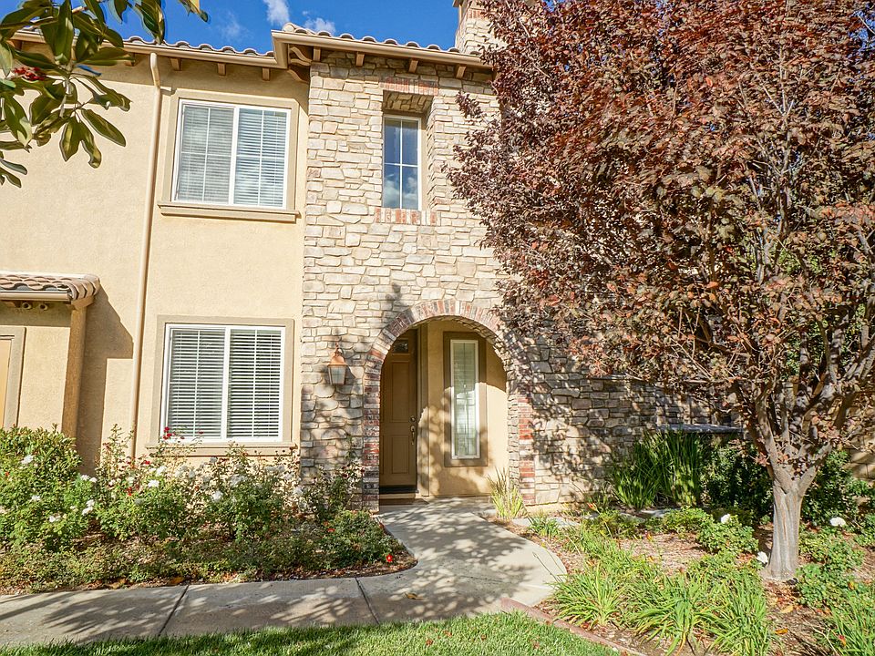 1st image of 23876 Toscana Dr