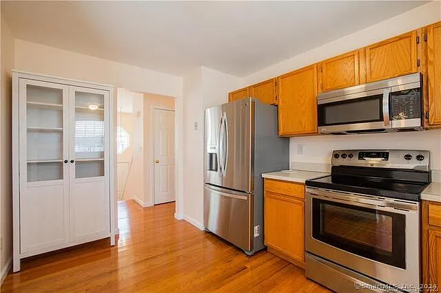 24 Andrea Dr — Photo 10