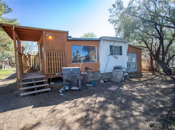 18257 N Olive Dr, Dolan Springs, AZ 86441